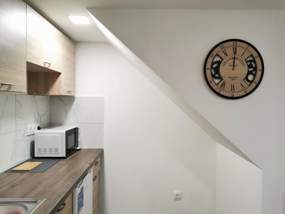 Smile Miko Apartment By Castle Boedapest Buitenkant foto